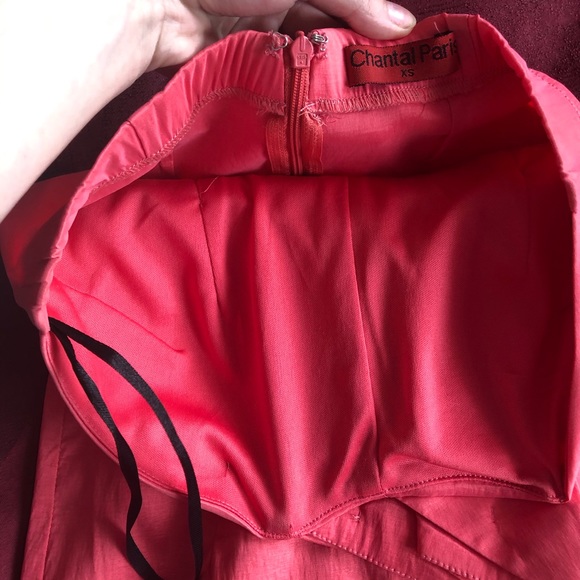 Coral coloured dress. - Picture 6 of 7